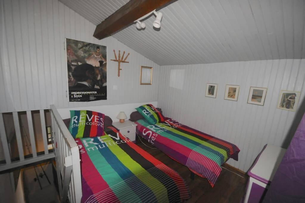 Maison Pierre Et Voute Au Coeur Du Village Balazuc Luaran gambar